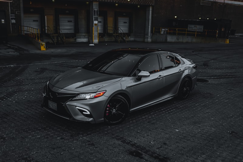 Toyota Camry 2025 – Seminuevo Impecable