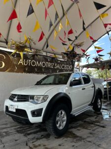 Mitsubishi L200 Doble Cabina