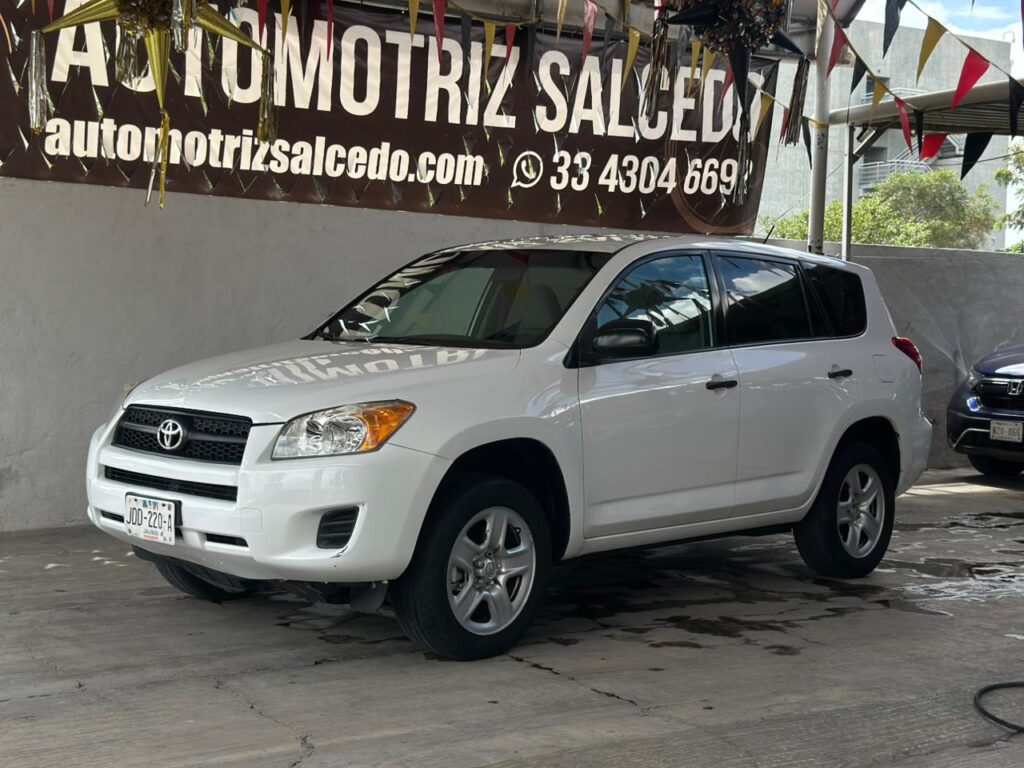 Toyota Rav4 Base
