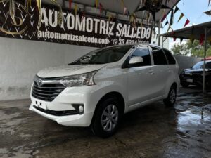 Toyota Avanza LE