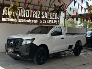 Nissan NP300 Cabina Sencilla Pick Up